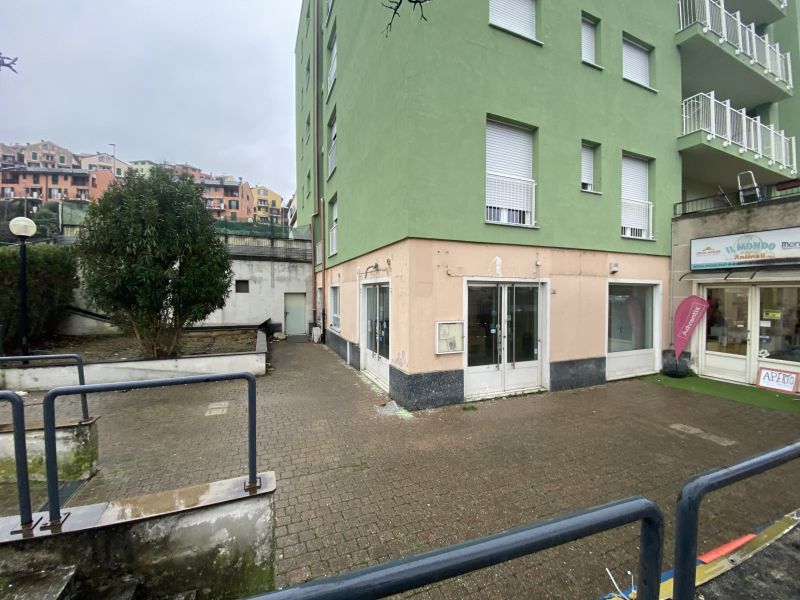 Grande locale commerciale